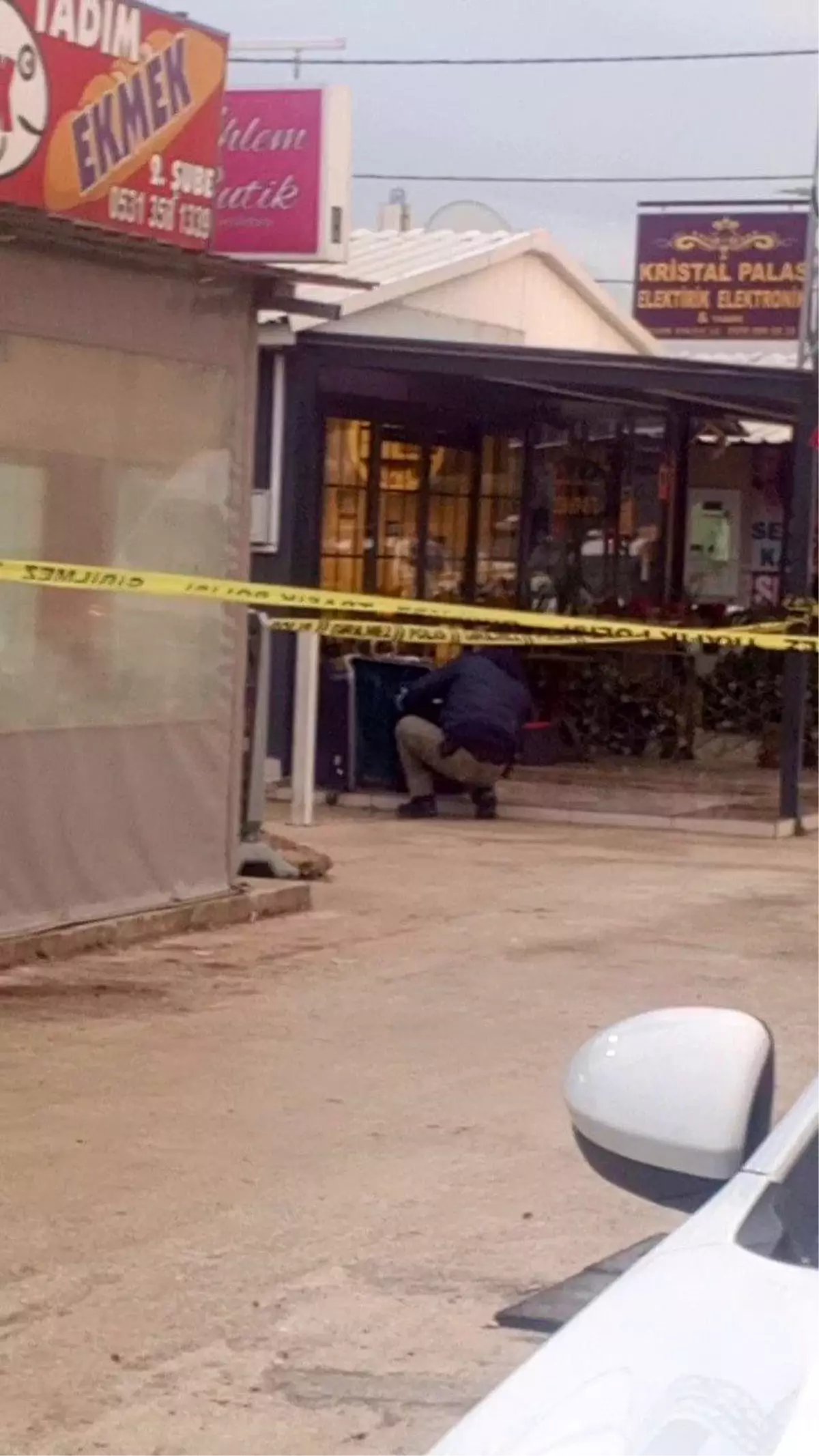 Hatay\'da Şüpheli Çanta Yalnızca Elbise Çıkardı