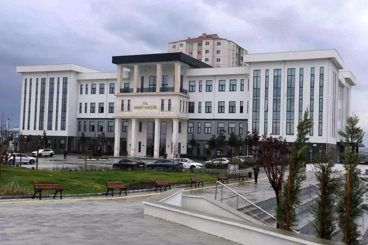 Hatay Valiliği Yeni Binası Hizmete Girdi