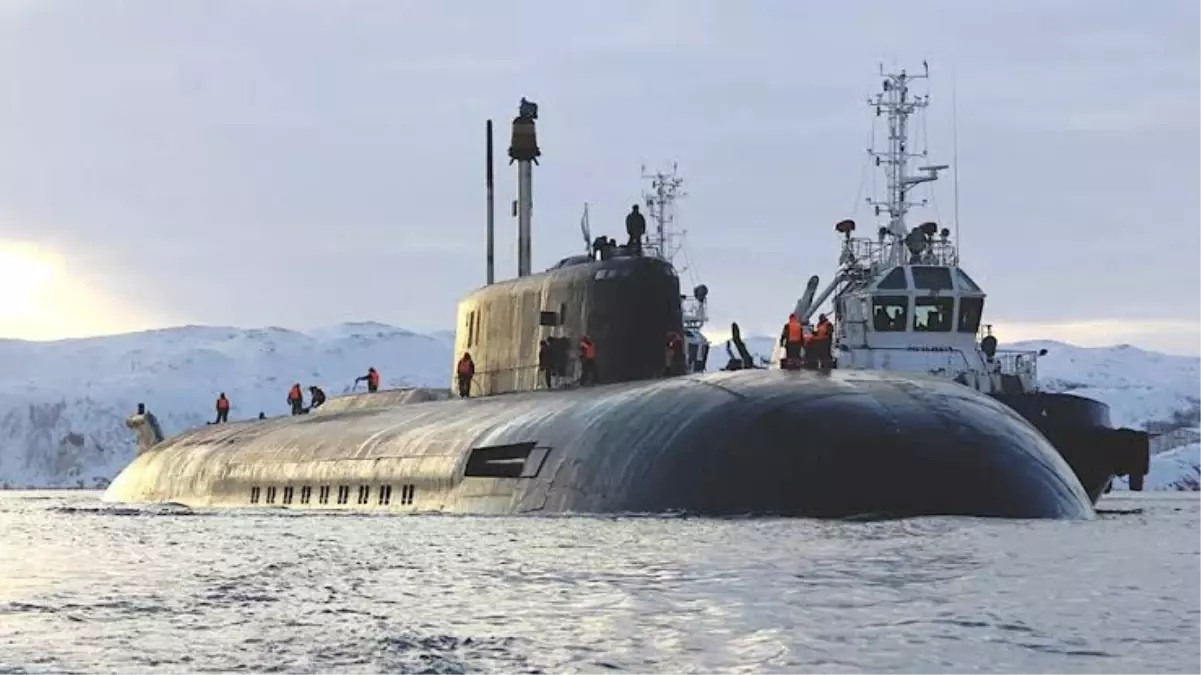 Yunanistan\'da \'Poseidon\' Denizaltısının Hizmet Dışı Bırakılması Gündemde