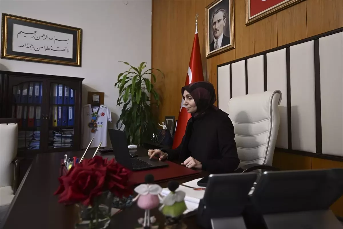 Usta, AA\'nın Yılın Kareleri Oylamasında Oy Verdi