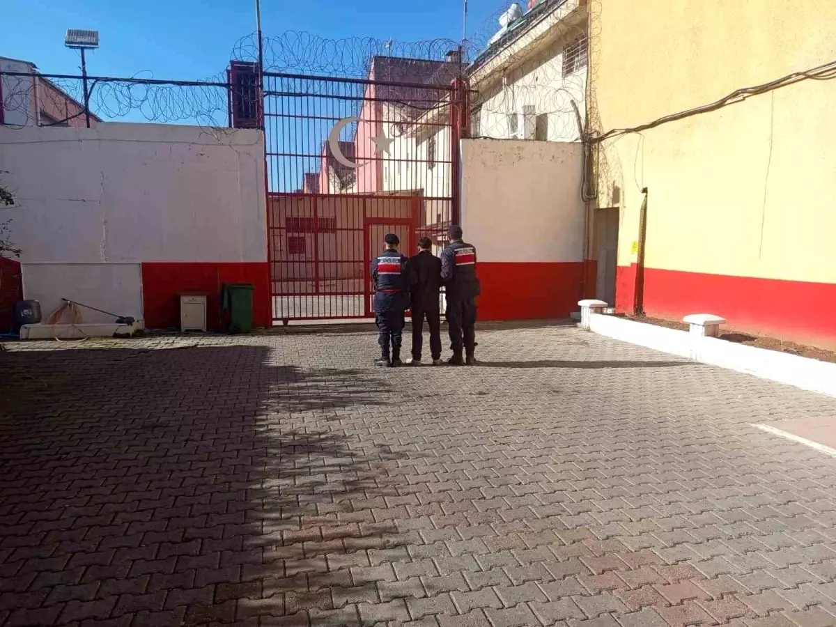 Aydın\'da Aranan İki Şahıs Yakalandı