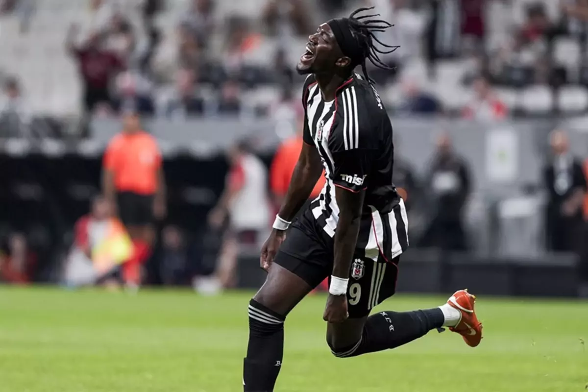 Beşiktaş\'ta Abraham için tarihi takas teklifi