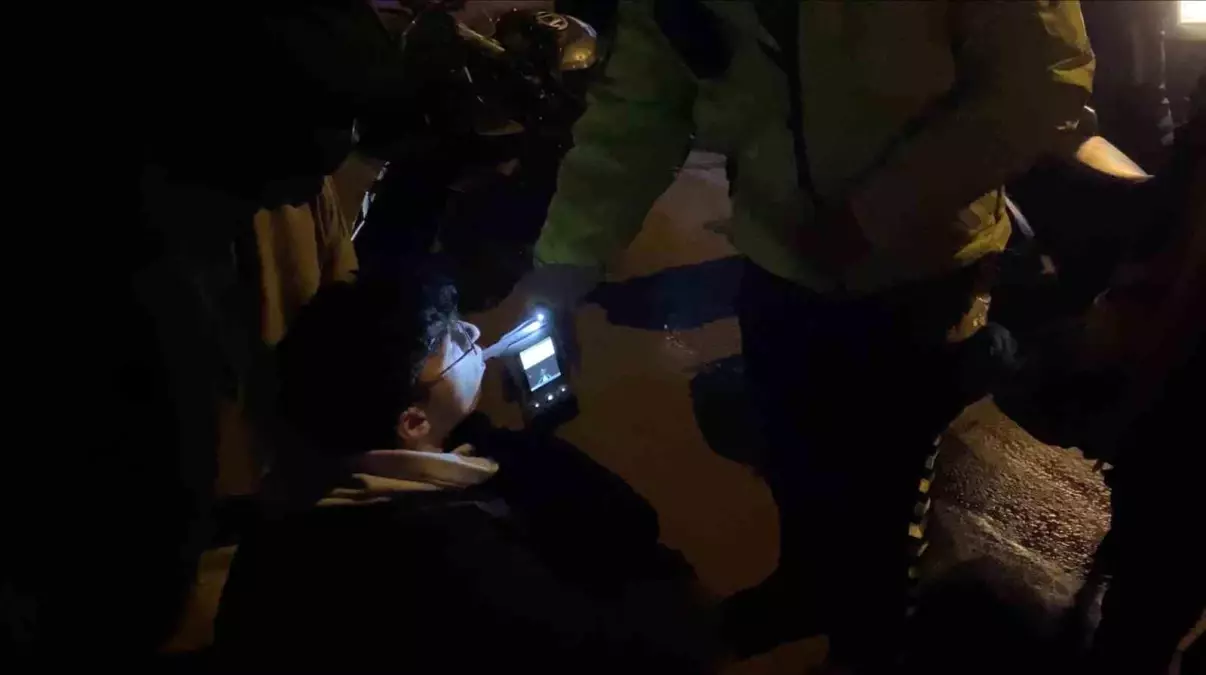 Bursa\'da Trafik Kazası: 2 Yaralı