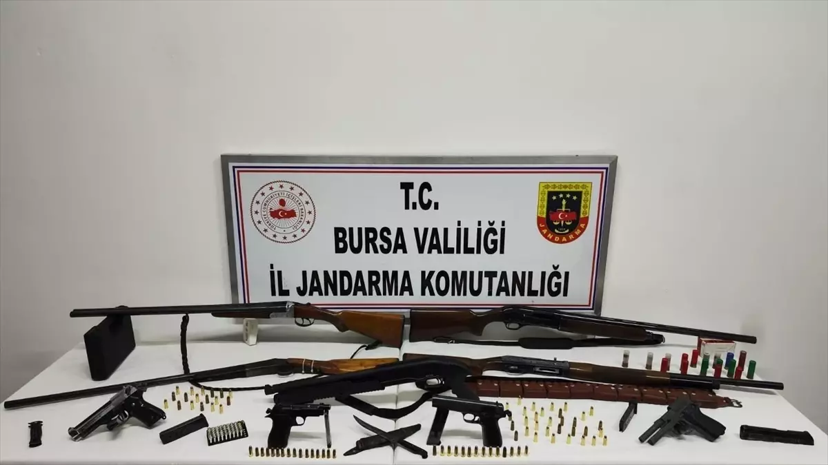 İznik\'te Ruhsatsız Silah Operasyonu
