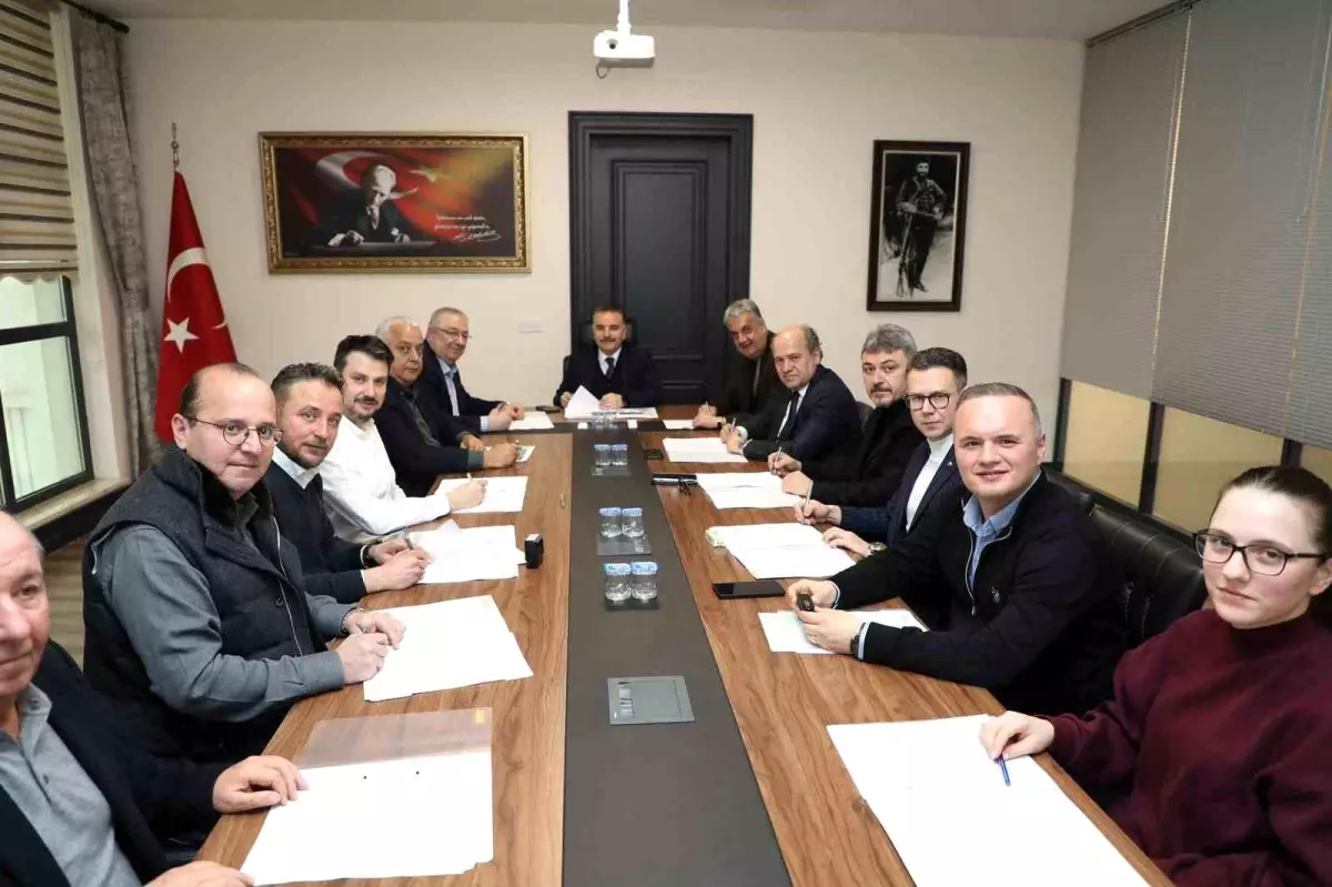 Edremit\'te Tarıma Dayalı Yatırımlar Hızlanıyor