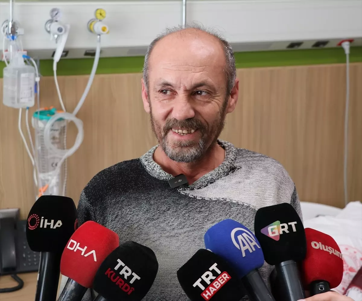 87 Yaşındaki Hastadan 4,5 kg Tümör Çıkarıldı