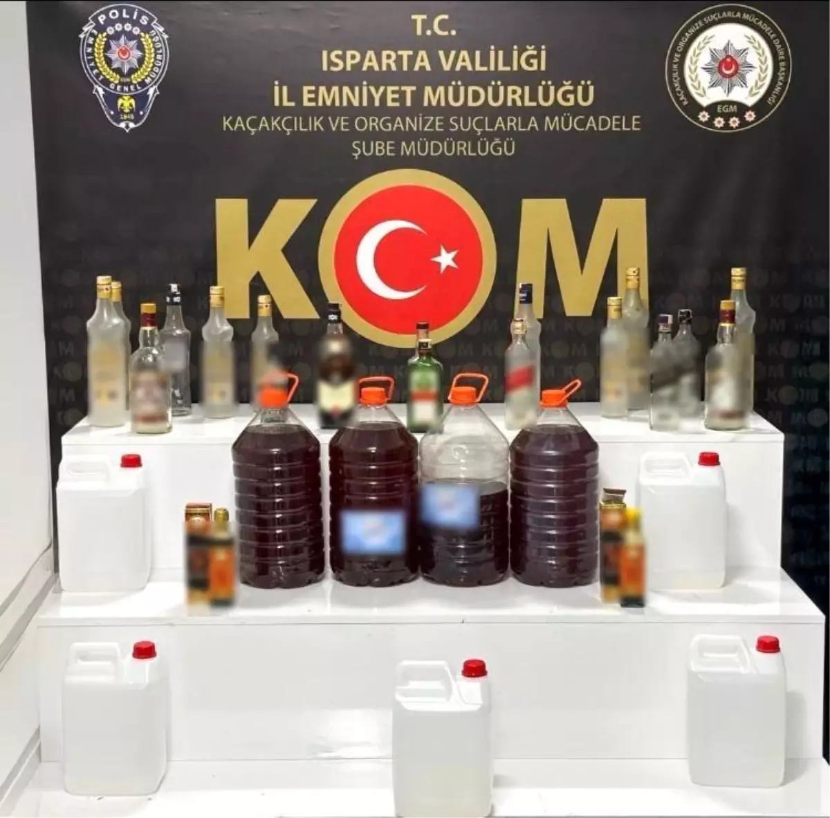 Isparta\'da Kaçak Alkol ve Sigara Operasyonu