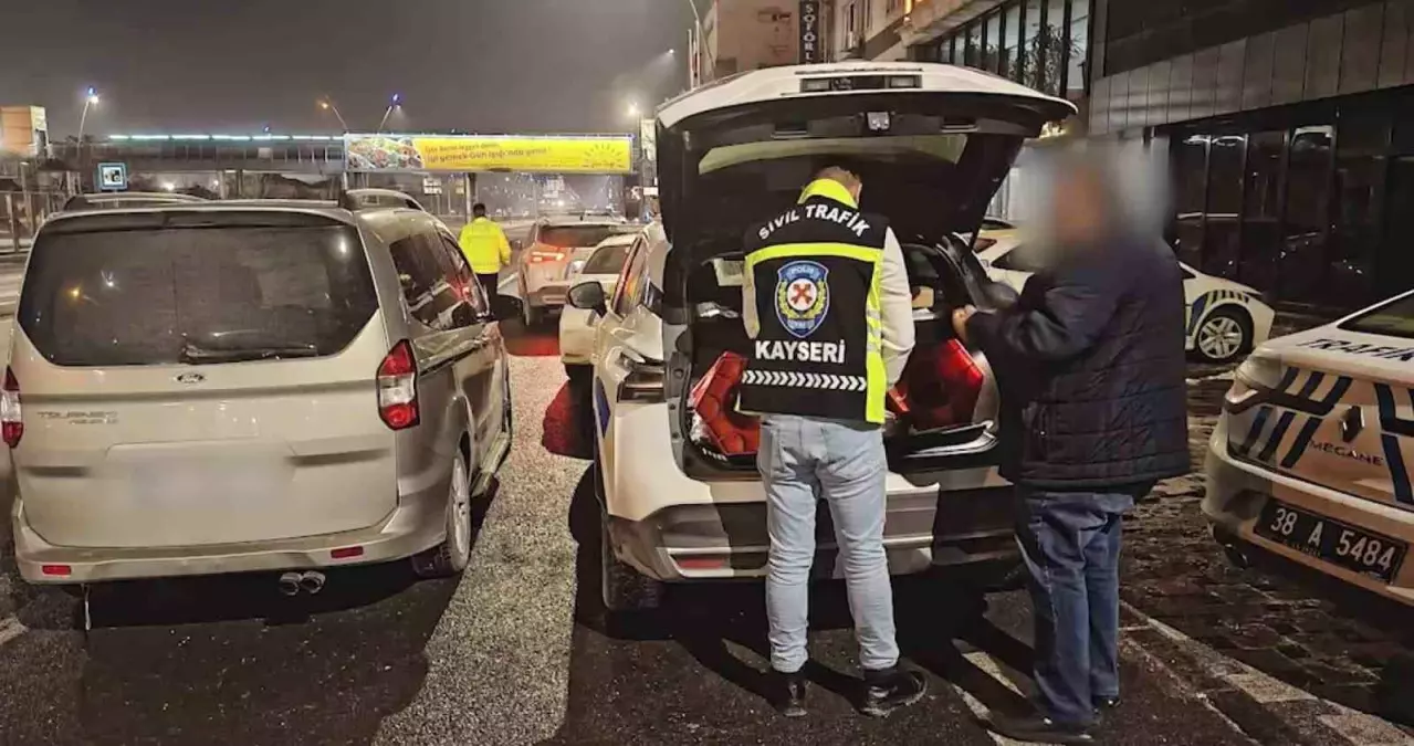 Kayseri\'de Drift ve Trafik İhlalleri Ceza Yağmuruna Tutuldu