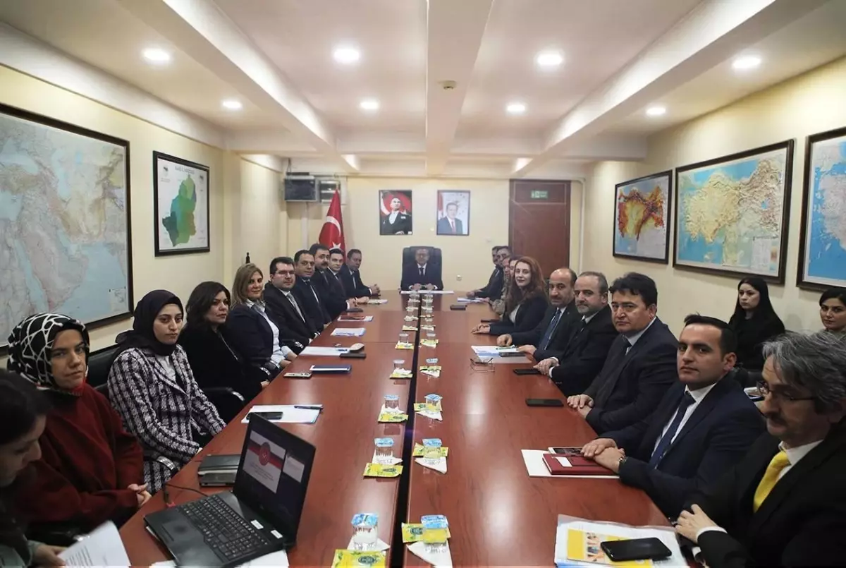 Kars\'ta Kadına Yönelik Şiddetle Mücadele Toplantısı