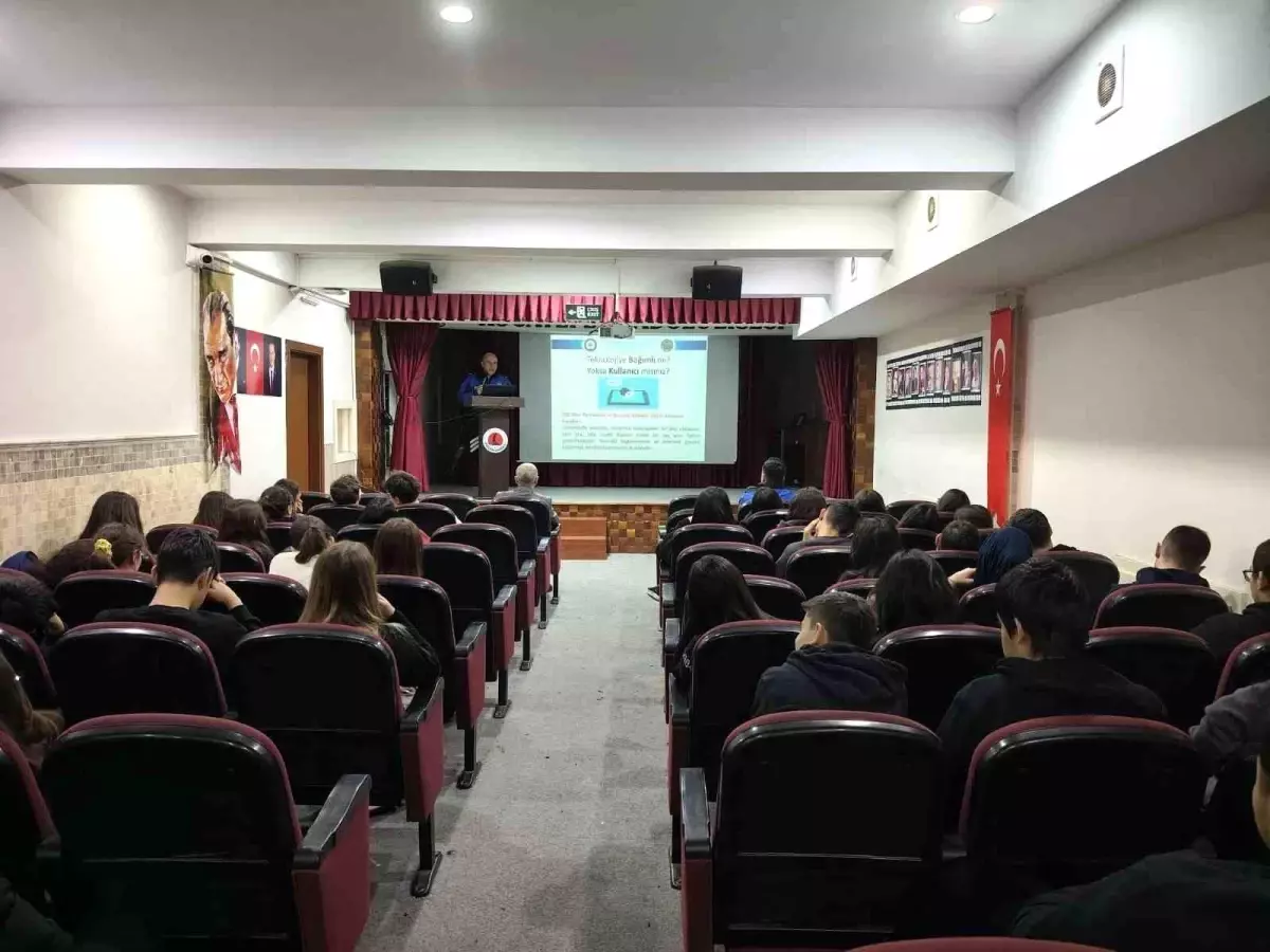 Afyonkarahisar\'da Öğrencilere Güvenlik Eğitimi