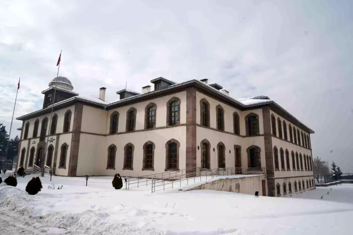 Erzurum Kongre Binası Yıkılmayacak