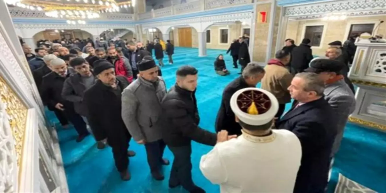 Miraç Kandili Hakkari\'de Coşkuyla İdrak Edildi