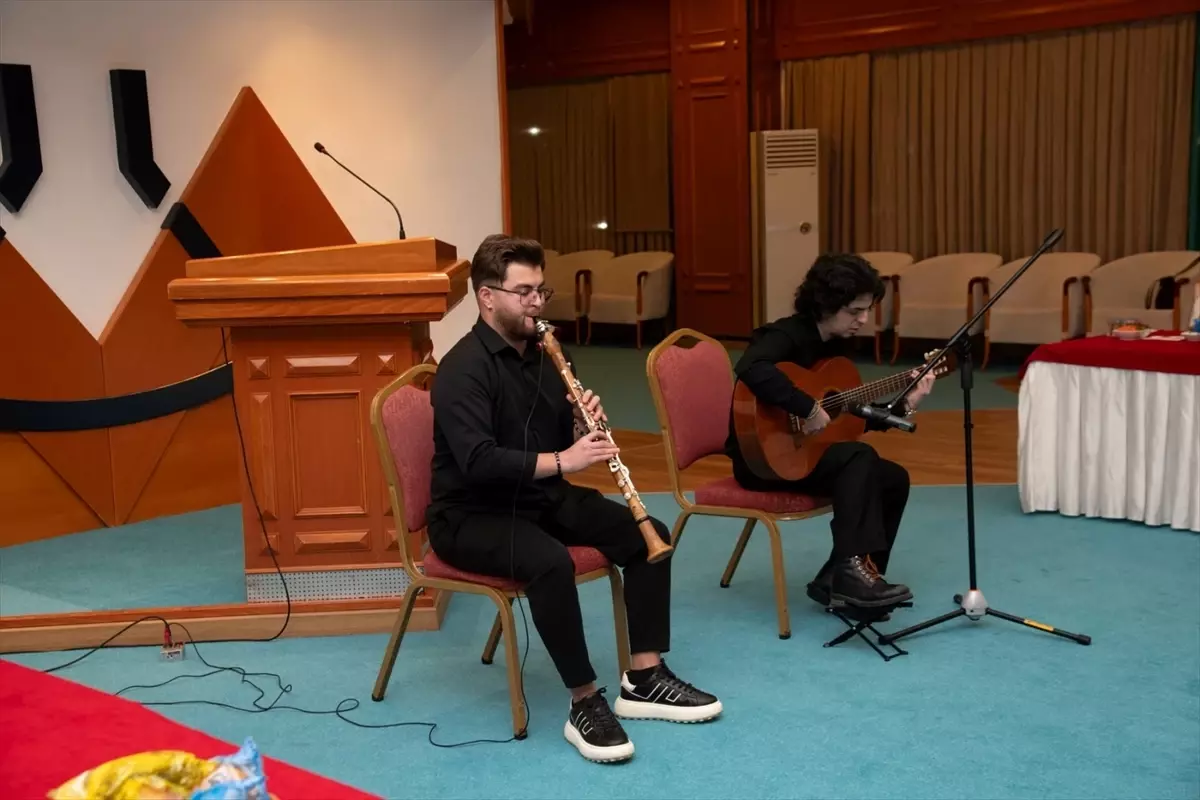 MSKÜ\'de Çalışan Gazeteciler Günü Kutlandı