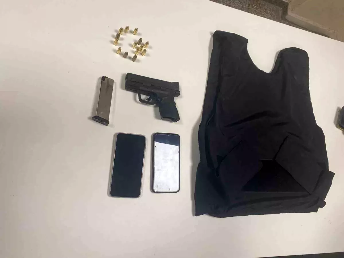 Sancaktepe\'de Silahlı Şüpheli Yakalandı