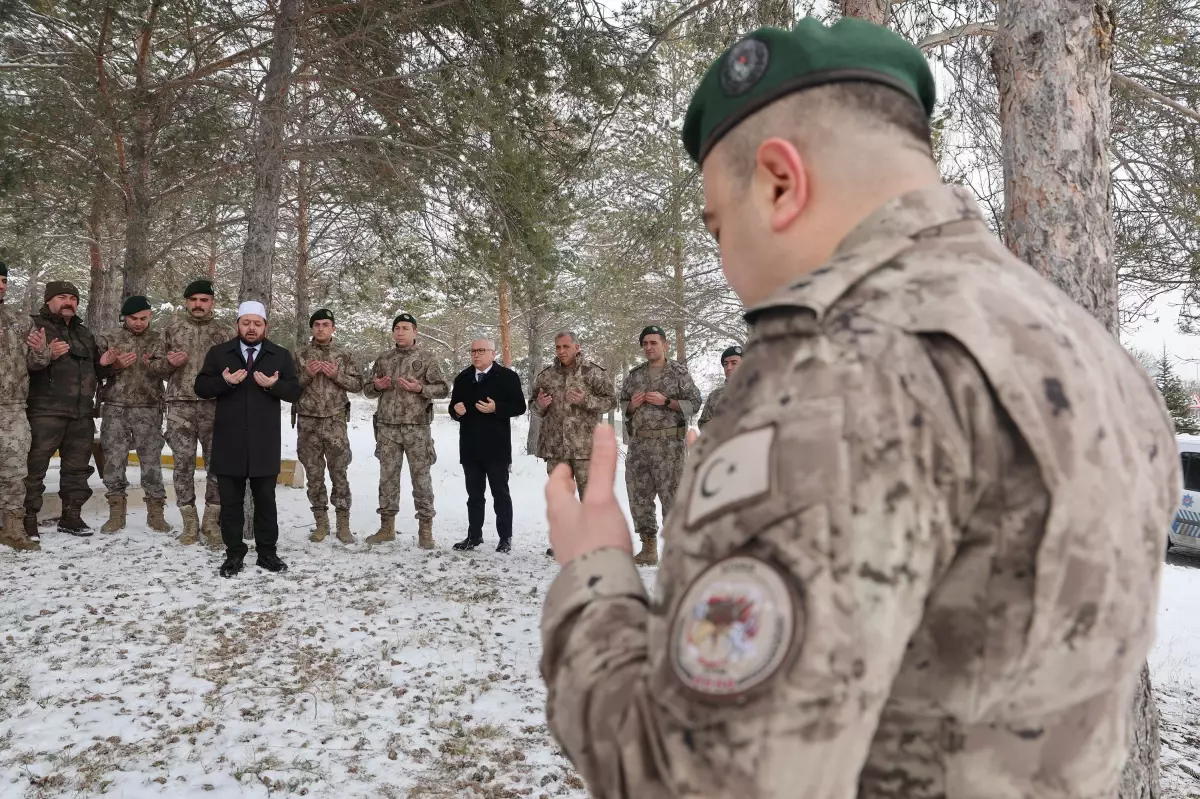 PÖH Timleri Suriye\'ye Uğurlandı