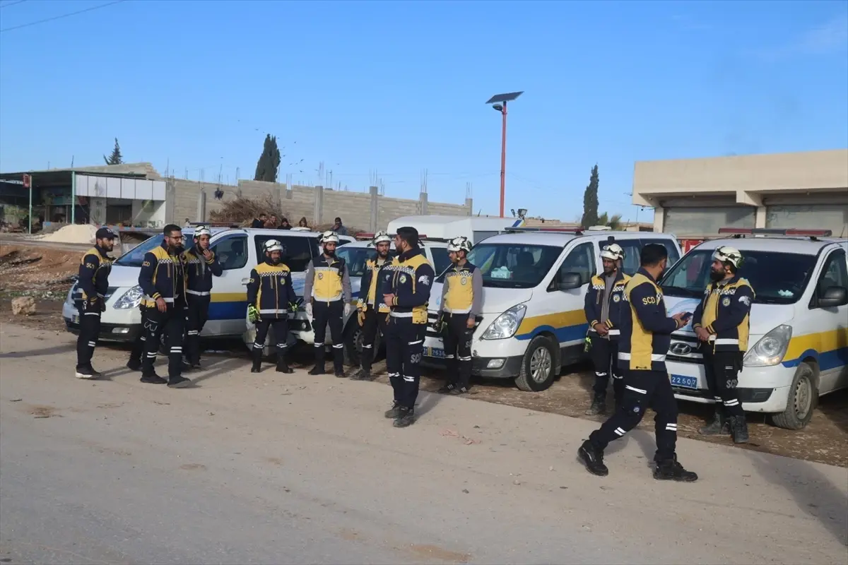 Halep\'te Sivillerin Tahliyesi İçin Hazır Bekleniyor