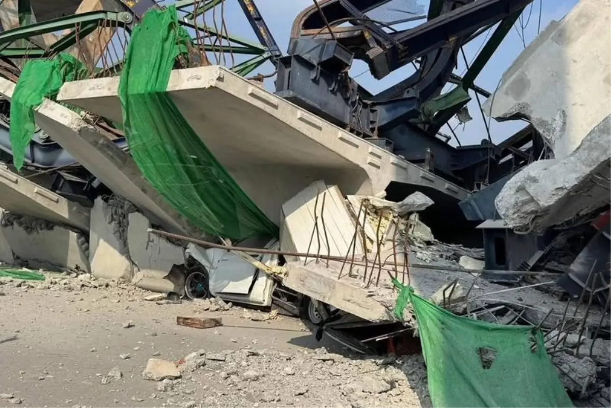 Tayland\'da Vincin Devrilmesi: 2 Ölü, 5 Yaralı