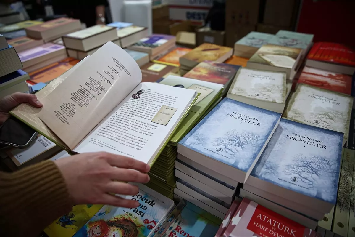 Türkiye\'de Kitap Üretimi 407 Milyonu Geçti