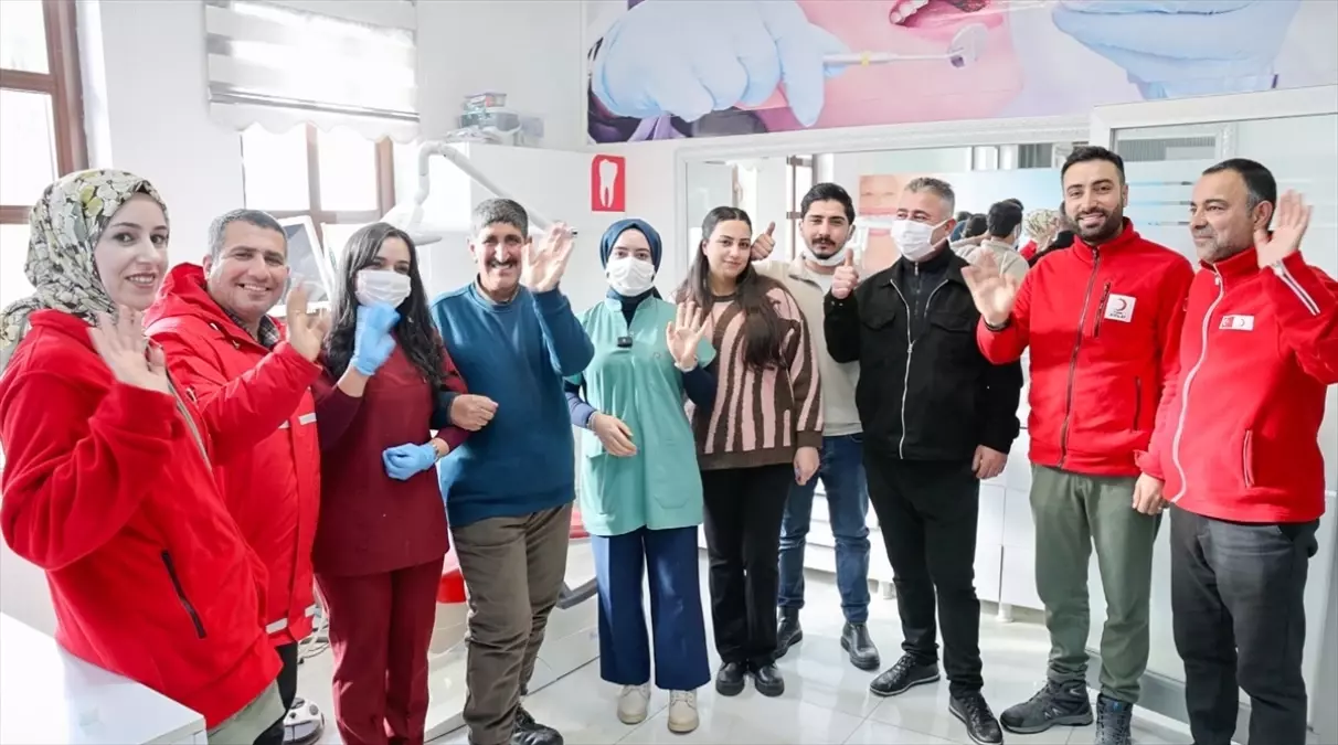 Diş Tedavisiyle Dayanışma Örneği