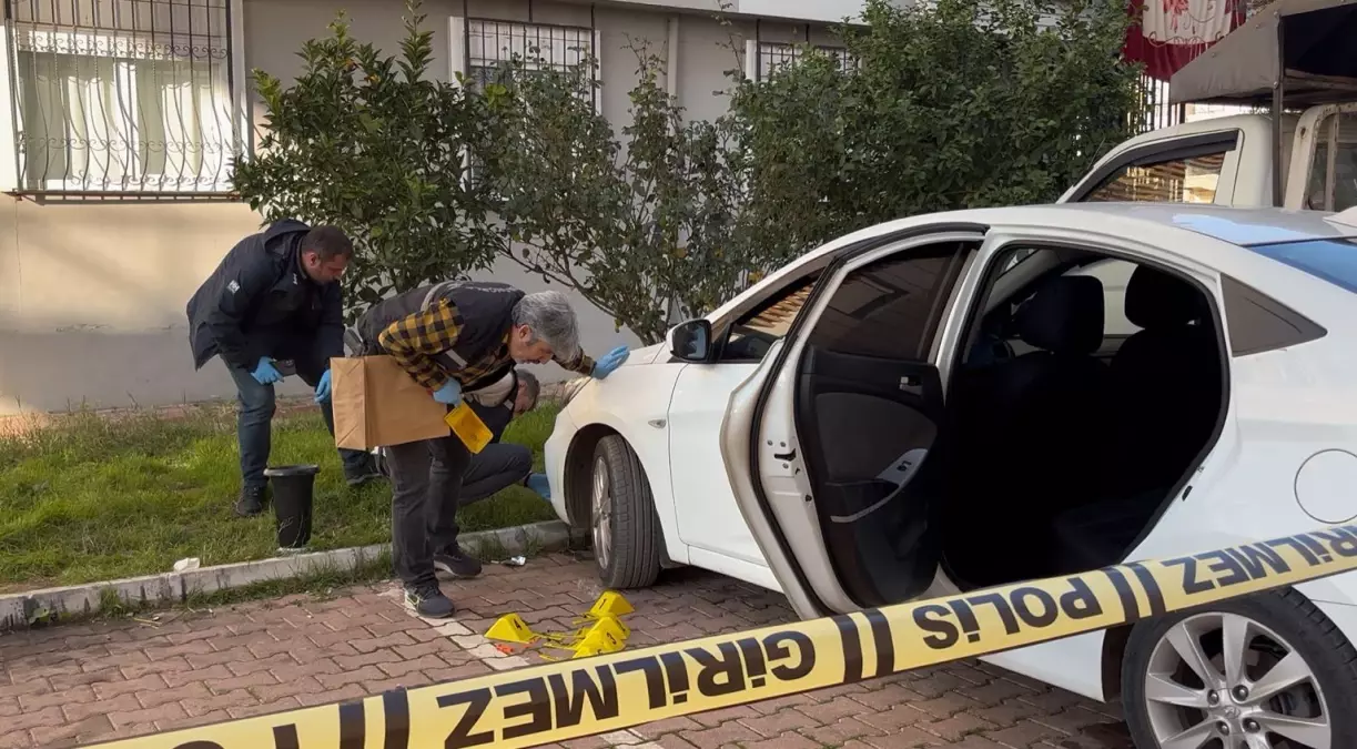 Antalya\'da Aile İçi Silahlı Saldırı: 1 Ölü, 1 Yaralı