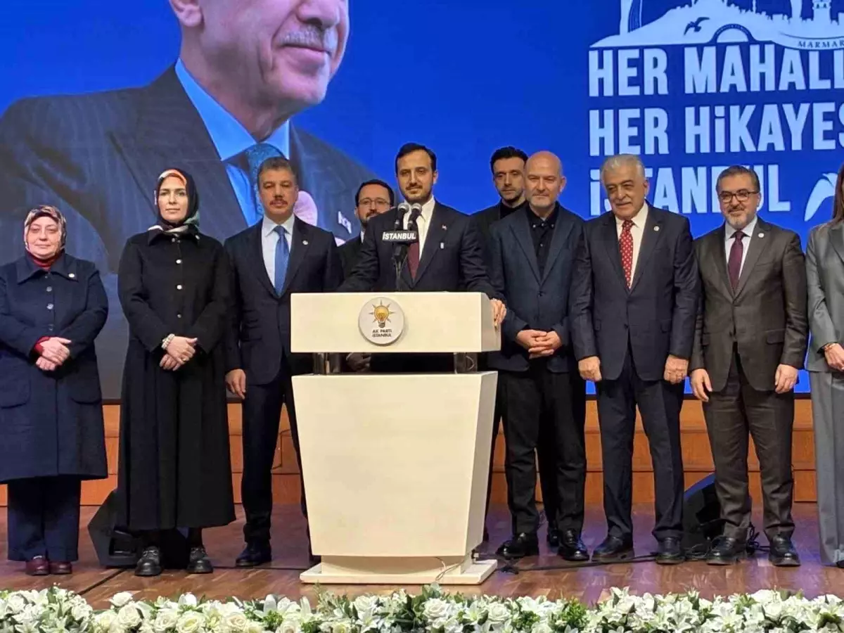 AK Parti İstanbul İl Başkanı Özdemir: "Billboard çalışmamız, İstanbul\'un 7 yıllık kayıp zamanının belgesidir"