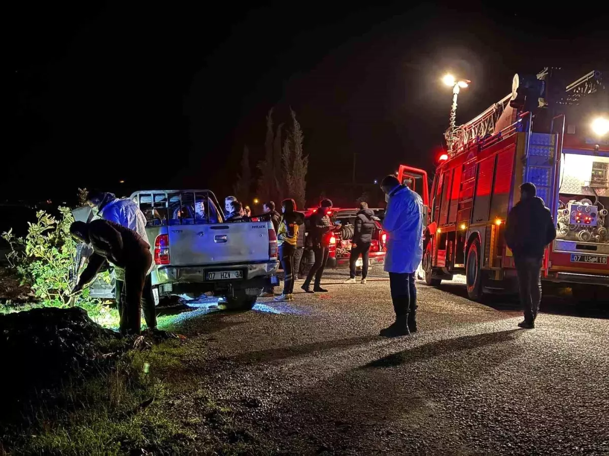 Antalya\'da araç içinde yanmış ceset bulundu