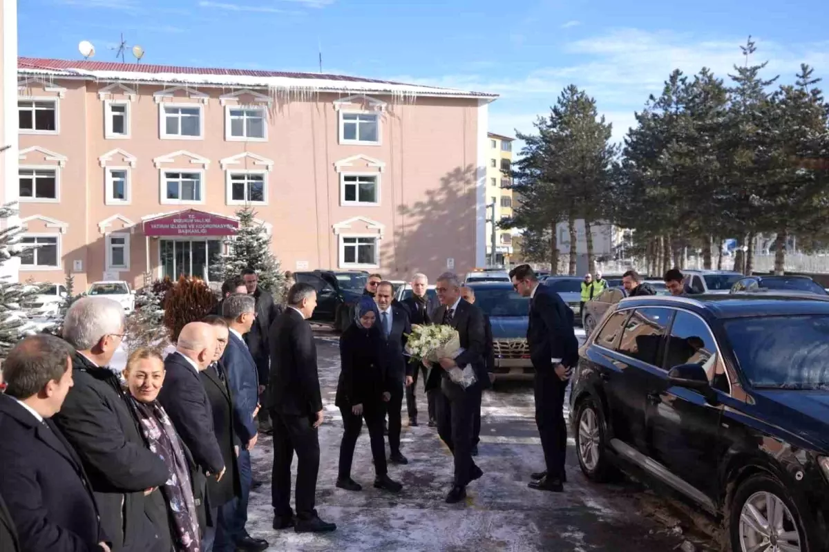 Bakan Memişoğlu: "Sağlık hizmetlerinin daha iyi olması için neler yapacağımızı yerinde değerlendirmek için buradayız"