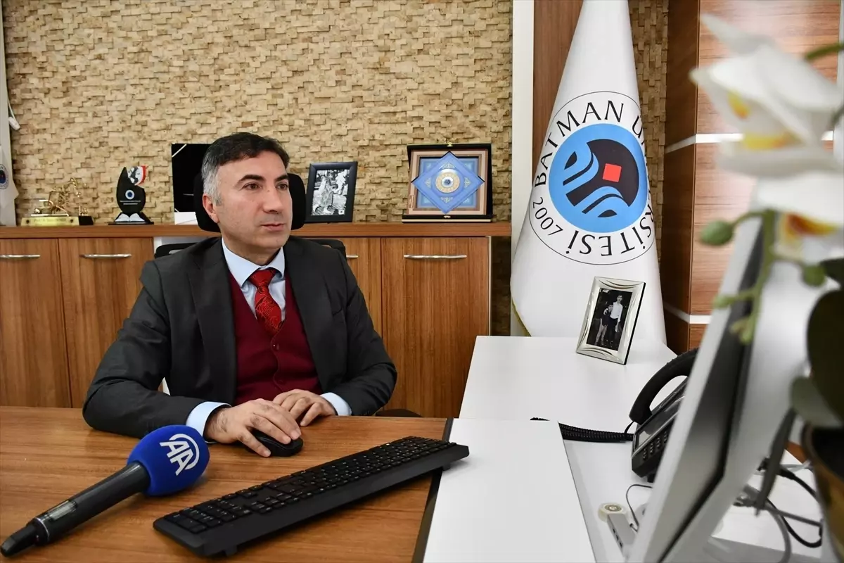 Rektör Demir, Yılın Kareleri Oylamasına Katıldı