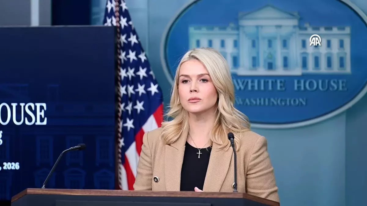 Beyaz Saray Sözcüsü ICE sorusu soran gazeteciye sert çıktı: Sen solcu bir yazarsın