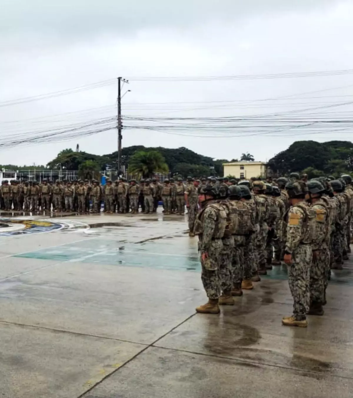 Ekvador\'da organize suçla mücadelede 10 bin askerle "Bütüncül Hücum" operasyonu