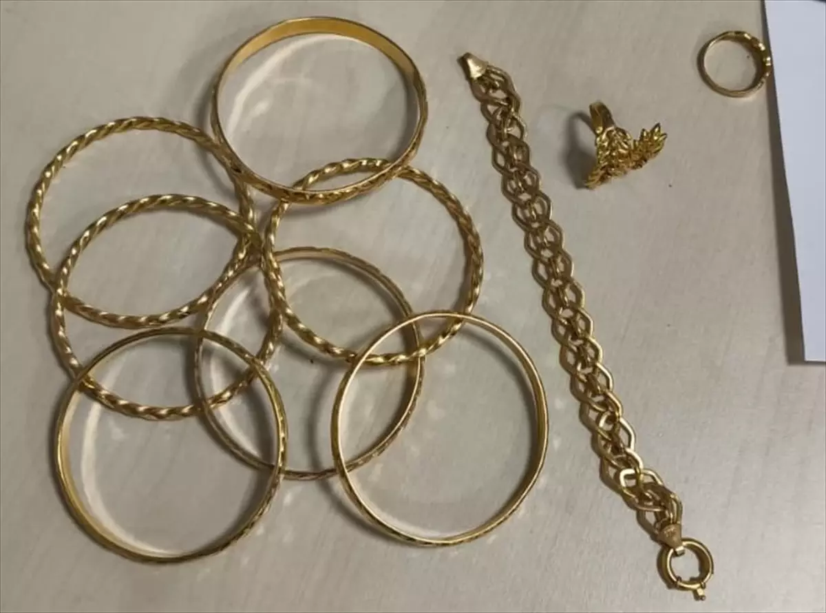 Gaziantep\'te Yankesicilik: İki Kadın Tutuklandı