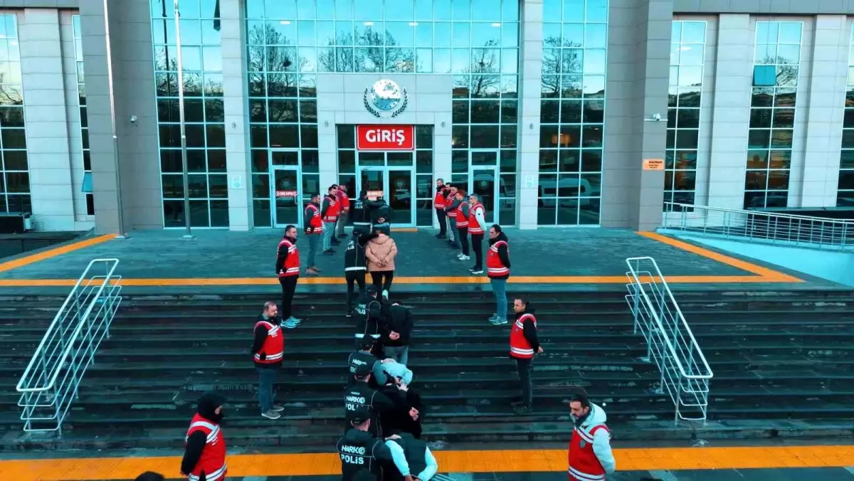 Tekirdağ\'da Uyuşturucu Operasyonu: 16 Tutuklama