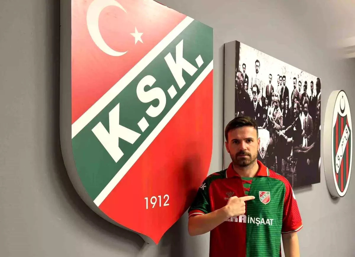 Karşıyaka\'dan orta sahaya takviye