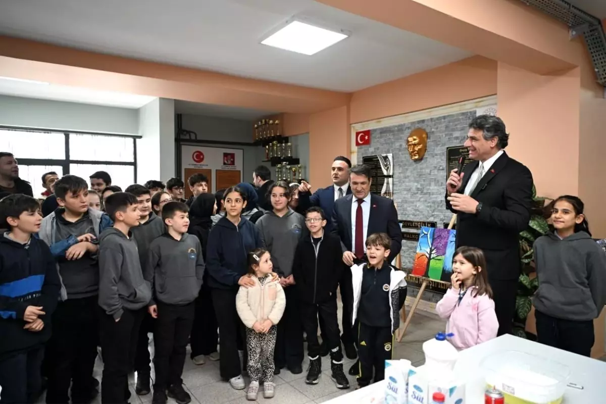 Kartepe Belediye Başkanı Kocaman, öğrencilerle bir araya geldi