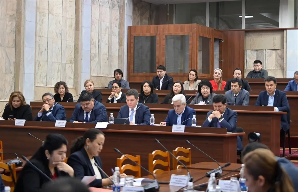 Kırgız Giyim Sektörü Rusya Pazarı Sorunlarıyla Yüz Yüze