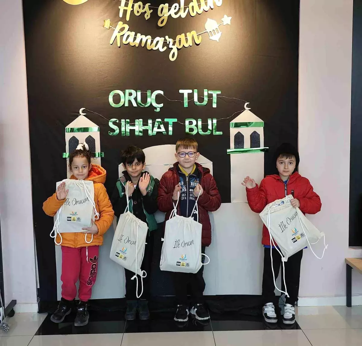 Konya Büyükşehir çocukları ilk oruç hediyesiyle sevindirecek