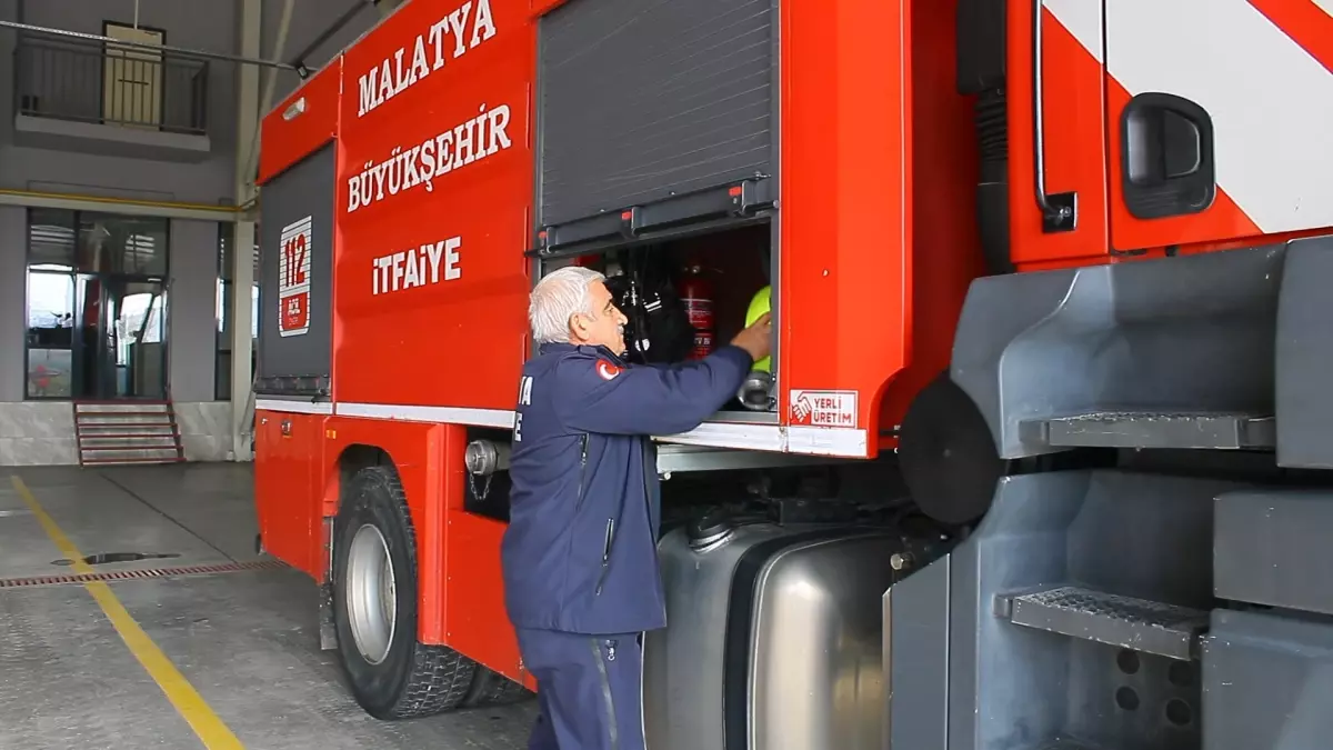 Süleyman Şahin\'in İtfaiye Hayali Gerçekleşti