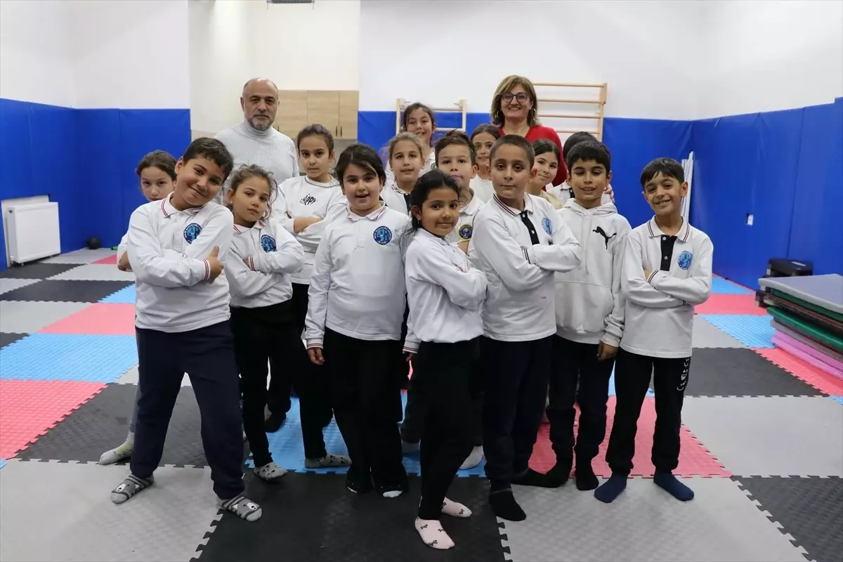 Elazığ\'da Atıl Depolar Spor Alanına Dönüştürüldü