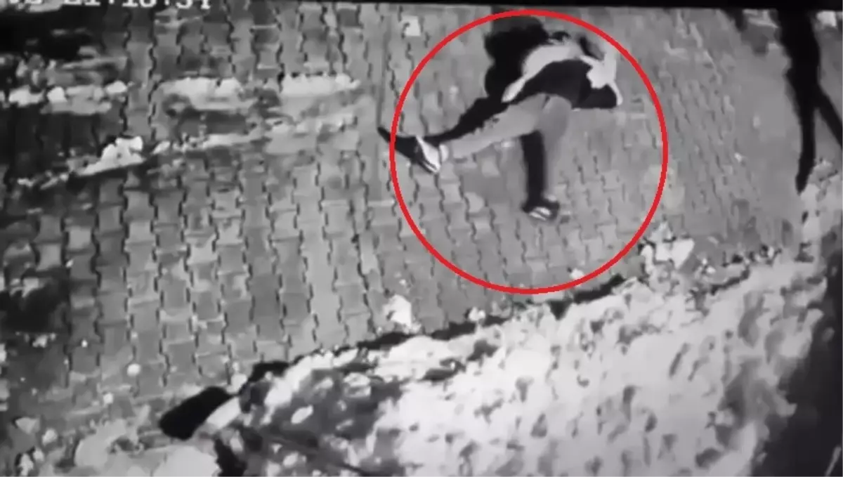 Diyarbakır\'da Pompalı Tüfekle Cinayet