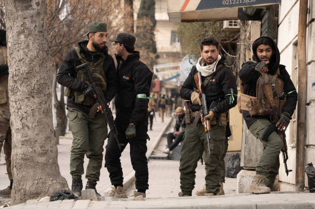 Suriye ordusu, Deyr Hafir'de YPG'ye operasyona başladı