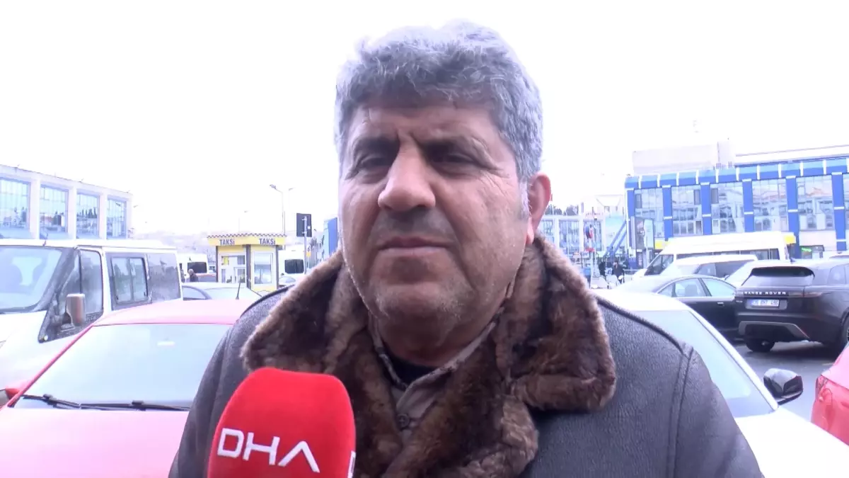 Bayrampaşa Otogarı\'nda Tatil Yoğunluğu