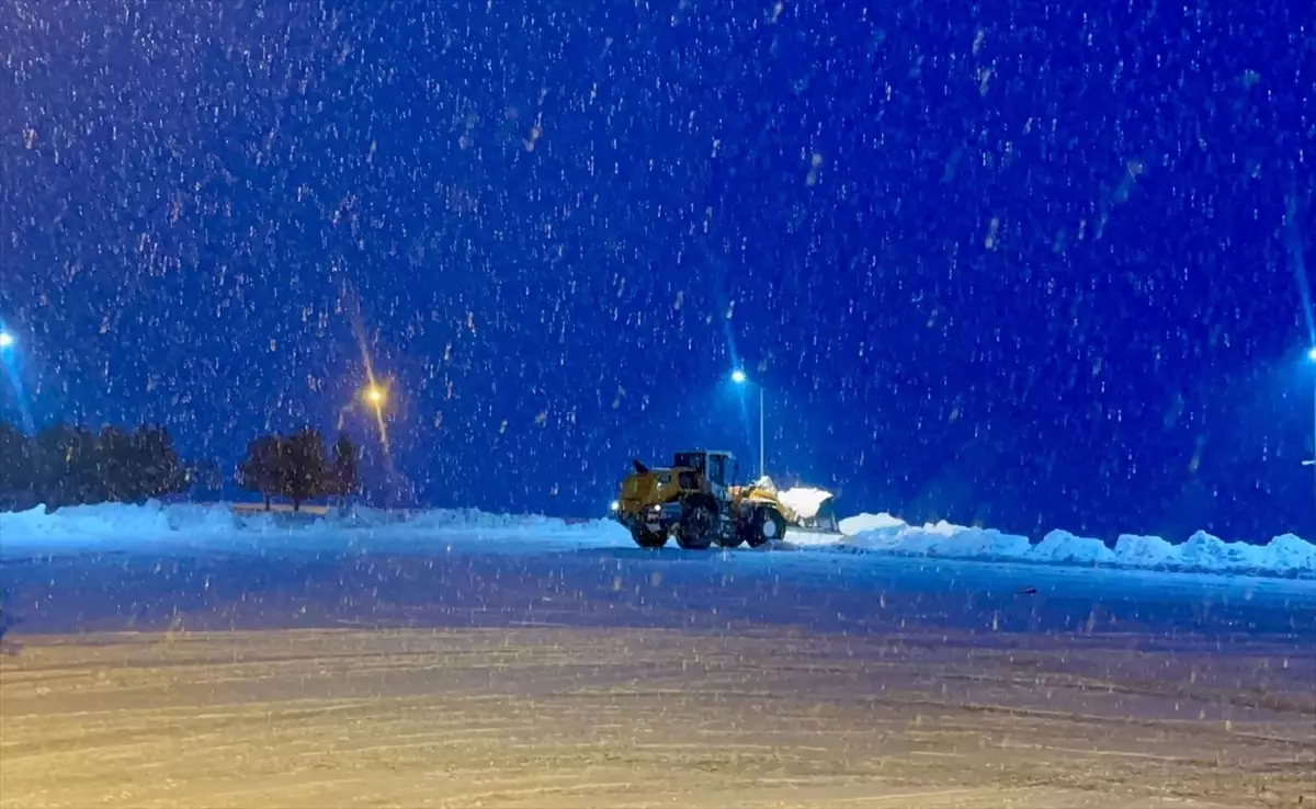 Ardahan\'da Kara Yolunda Geçiş Yasağı
