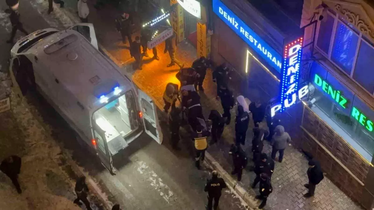 Elazığ\'da Eğlence Mekanında Kavga: 4 Yaralı