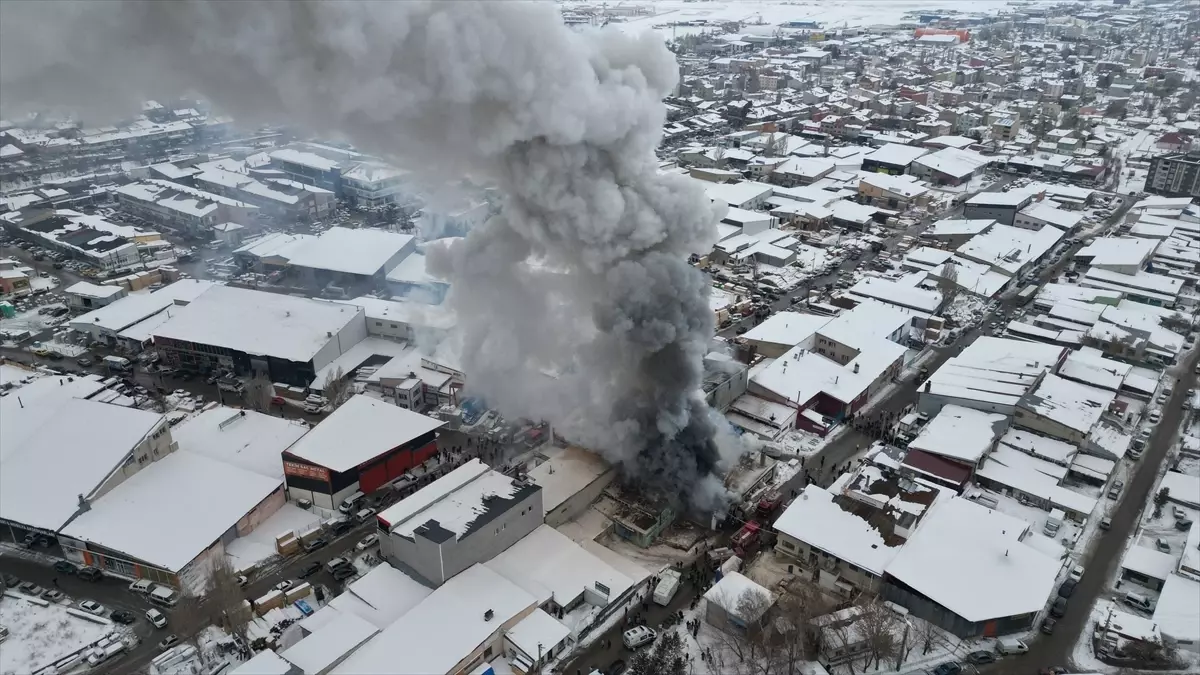 Erzurum\'da Yangın: 1 Ölü, 7 Yaralı