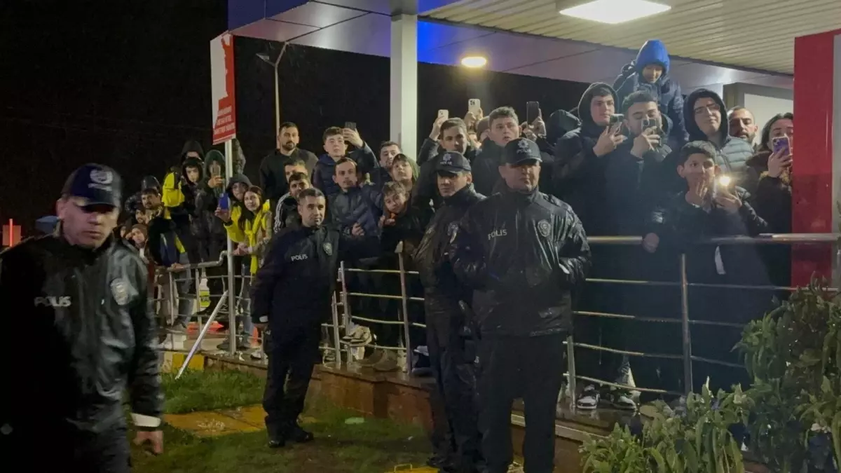 Fenerbahçe Alanya\'ya Gitti