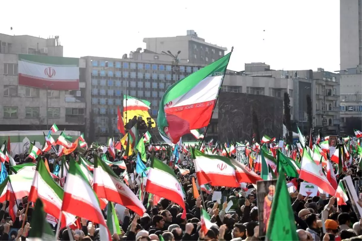 İran\'da 3.000 Terörist Gözaltına Alındı