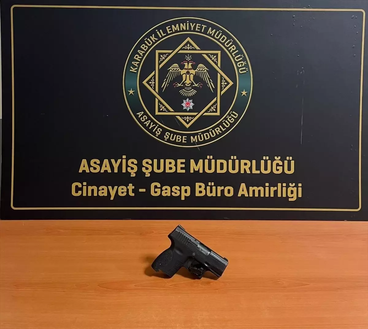 Karabük\'te 82 Aranan Kişi Yakalandı