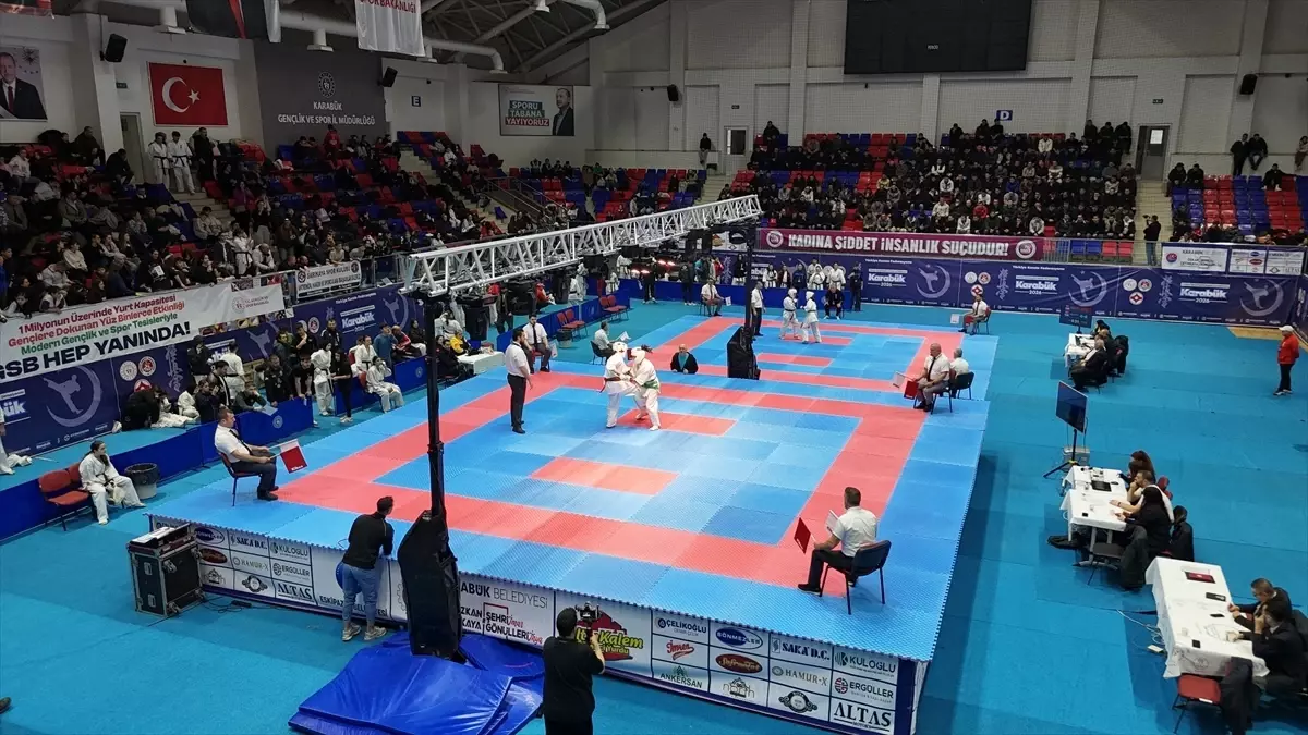 Karabük\'te düzenlenen Türkiye Kyokushin Karate Şampiyonası sona erdi