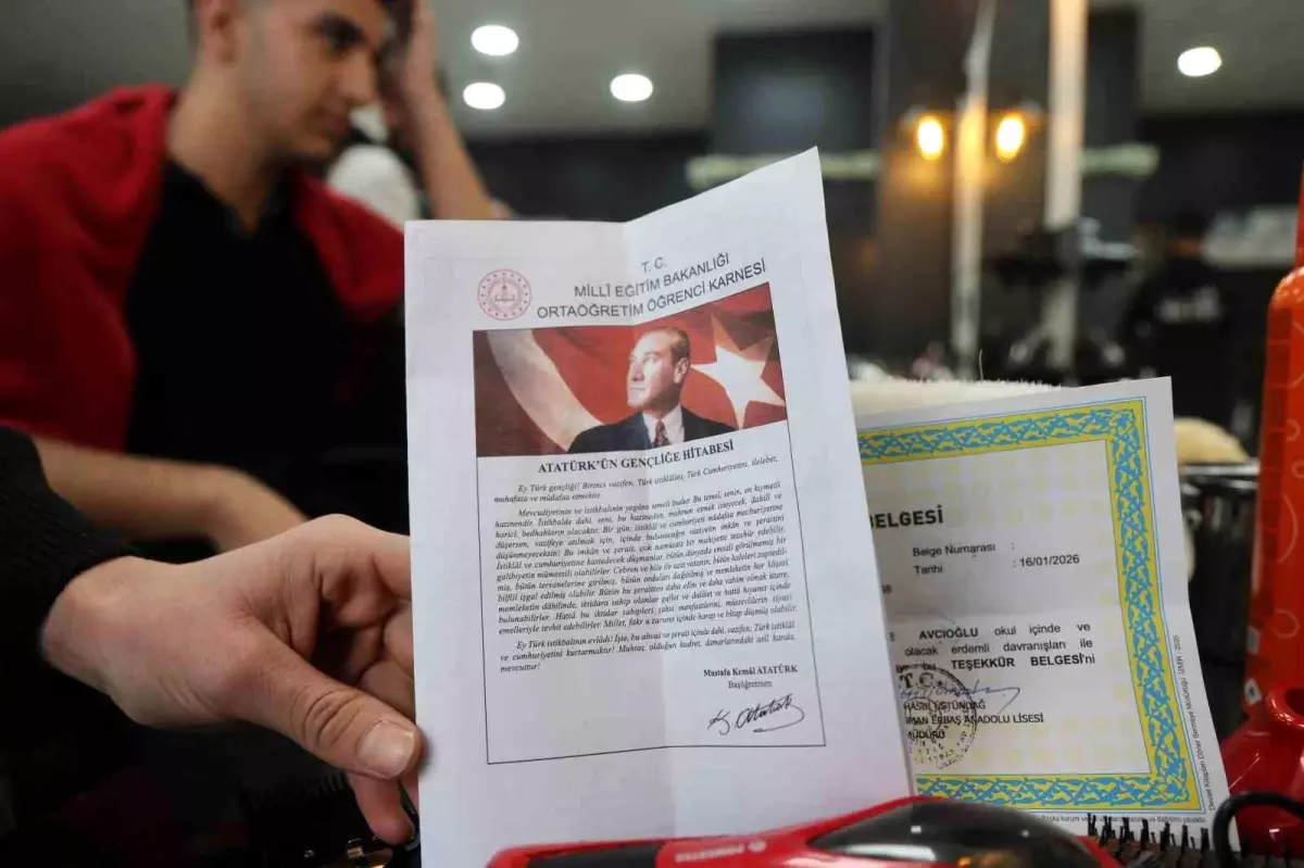 Ücretsiz Tıraşla Öğrencilere Motivasyon