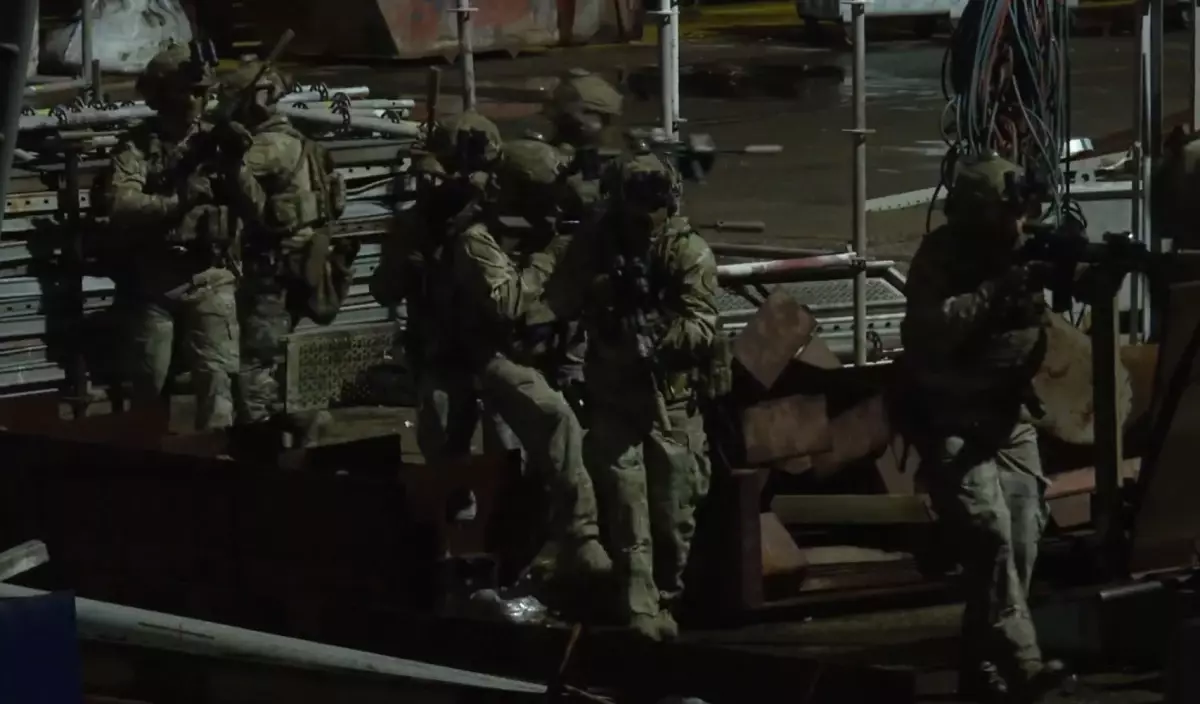 Komandoların Rehine Kurtarma Tatbikatı